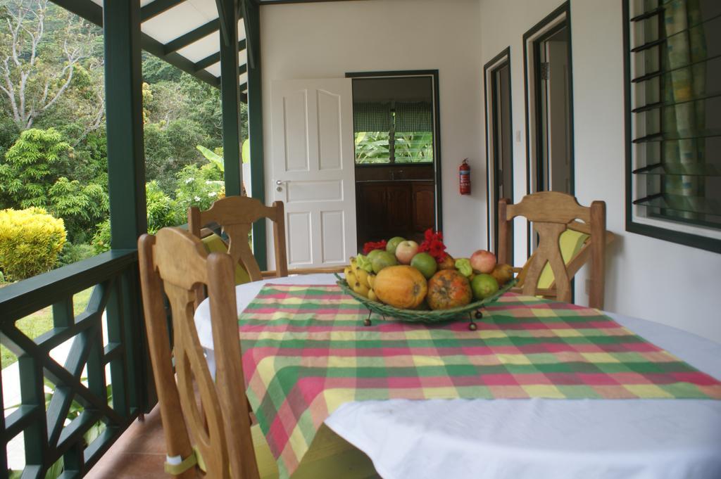 La Bel Zilwaz Guesthouse La Digue Exterior foto